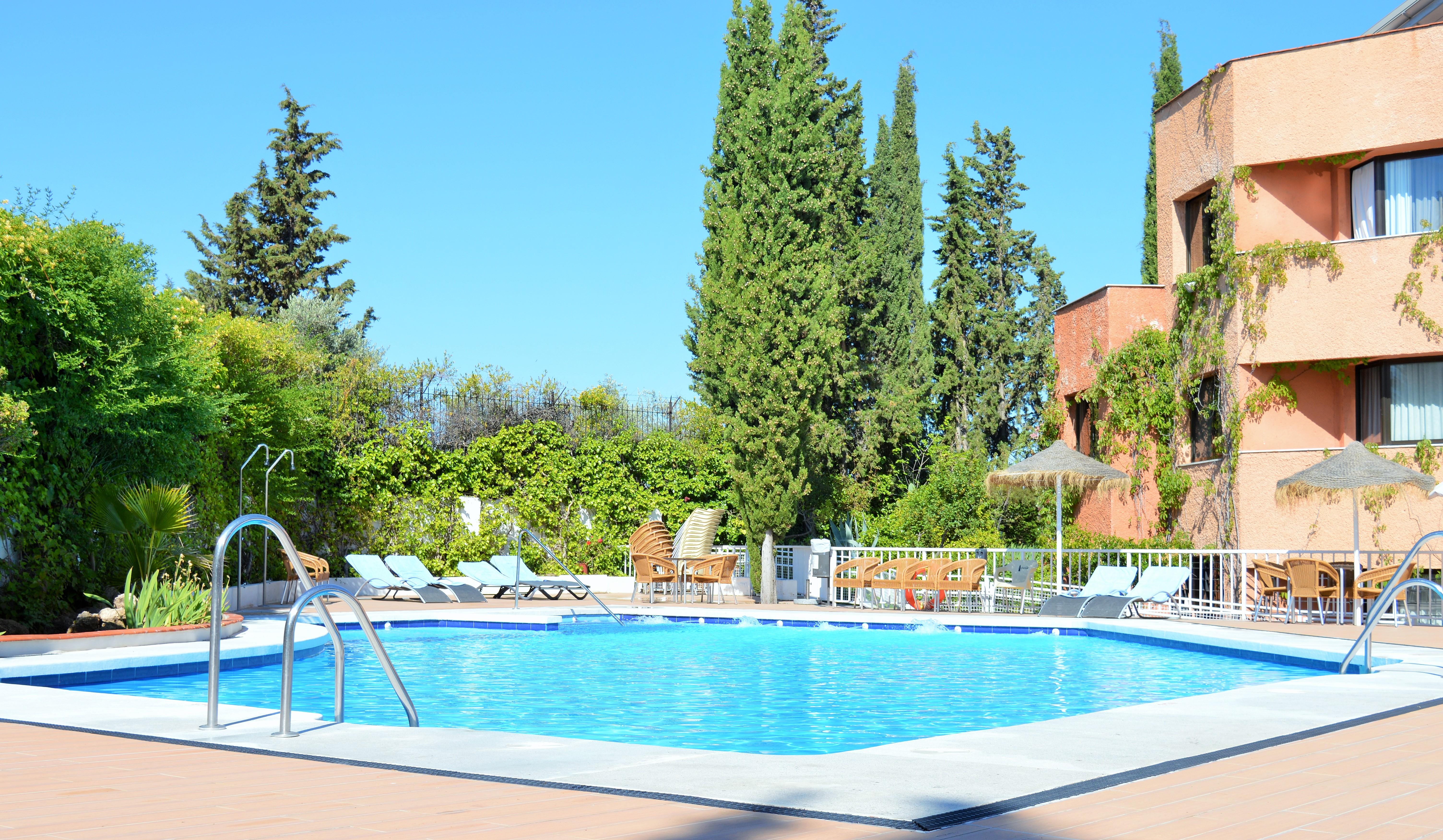 Porcel Alixares Hotel Granada Exterior photo